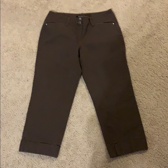 White House Black Market crop pants stretch size 2 - Picture 1 of 4